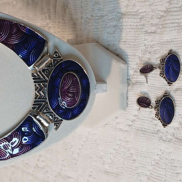 Silver and Purple Statement Necklace Set - Picture 2 of 4